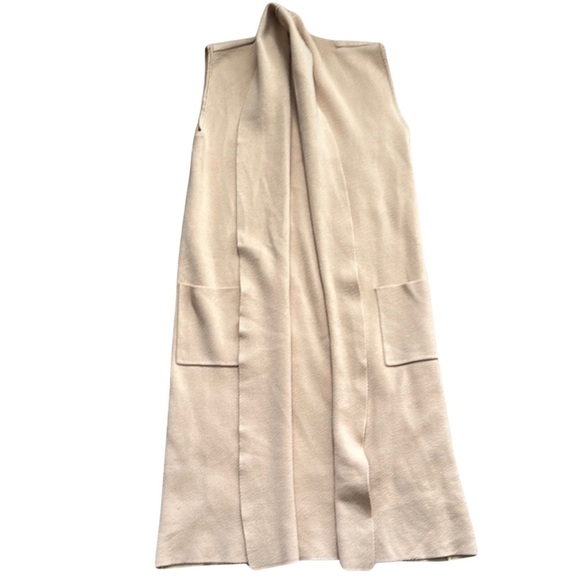 Tahari Women’s Chic Tan Sleeveless Long Soft Business Vest with Pockets Size SM - Picture 1 of 8
